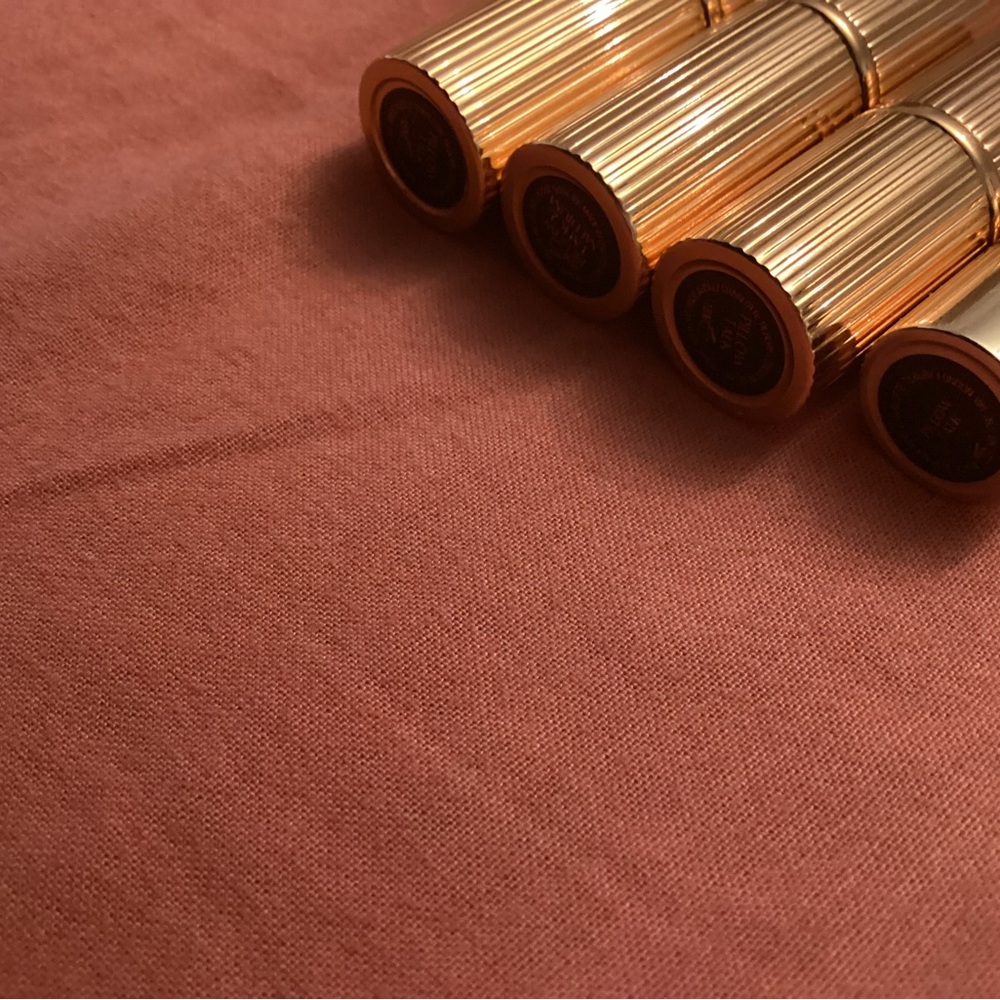 CHARLOTTE TILBURY lipsticks set of 4 - Picture 3 of 4